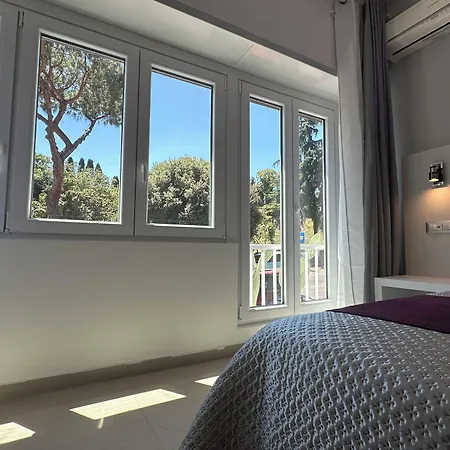 St.peter's Moon Bed & Breakfast 4*