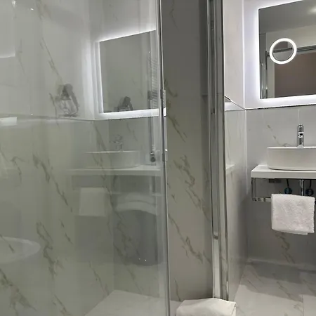 St.peter's Moon 4* Rom